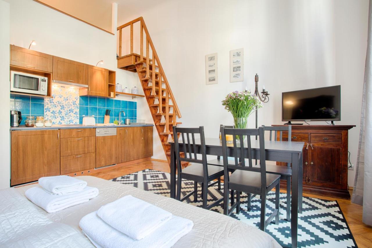 Tyzenhauz Apartments Economy คราคูฟ ภายนอก รูปภาพ