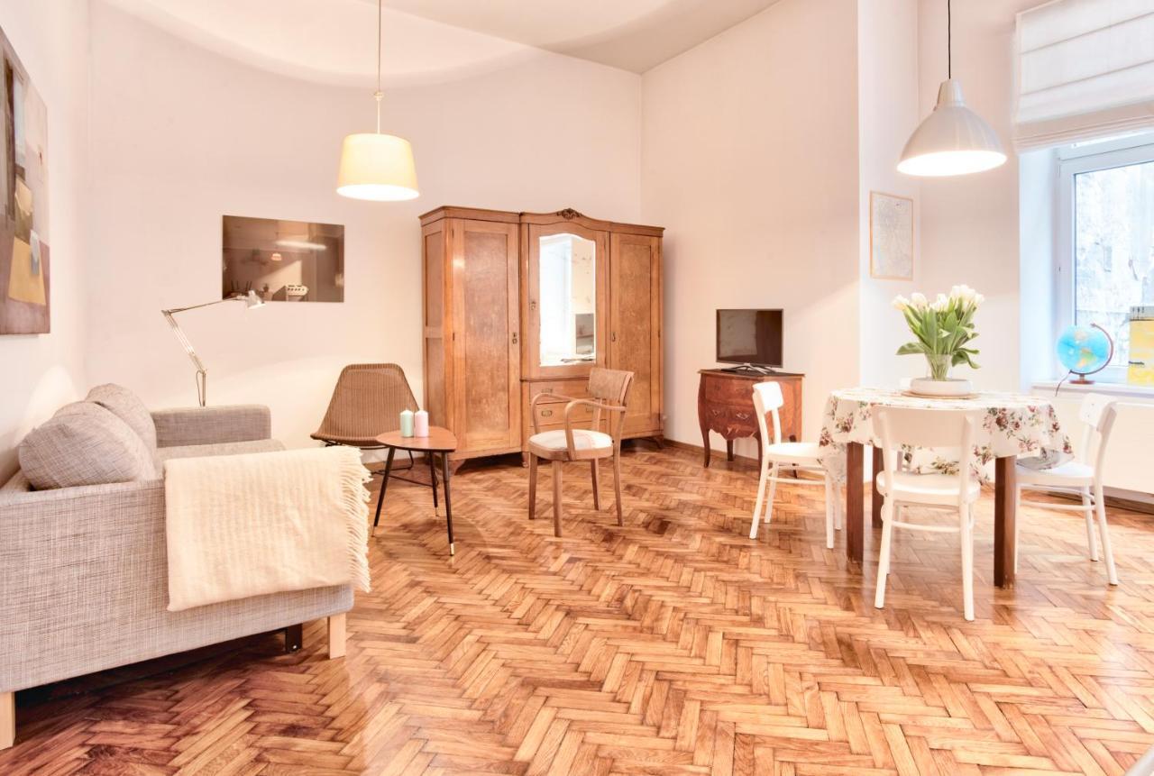 Tyzenhauz Apartments Economy คราคูฟ ภายนอก รูปภาพ