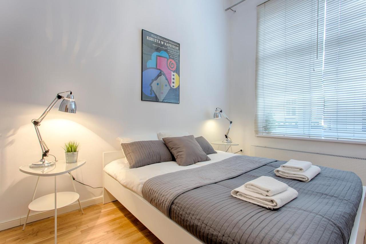 Tyzenhauz Apartments Economy คราคูฟ ภายนอก รูปภาพ