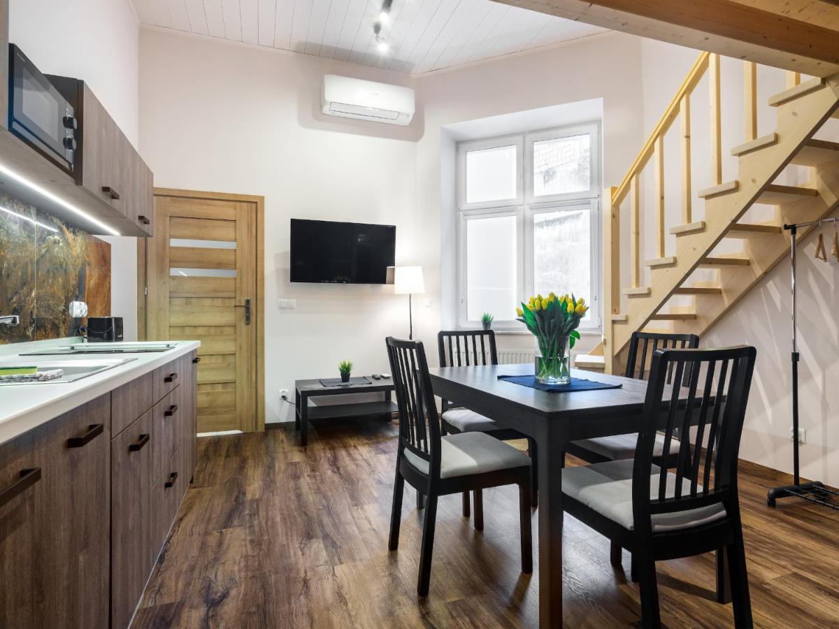 Tyzenhauz Apartments Economy คราคูฟ ภายนอก รูปภาพ