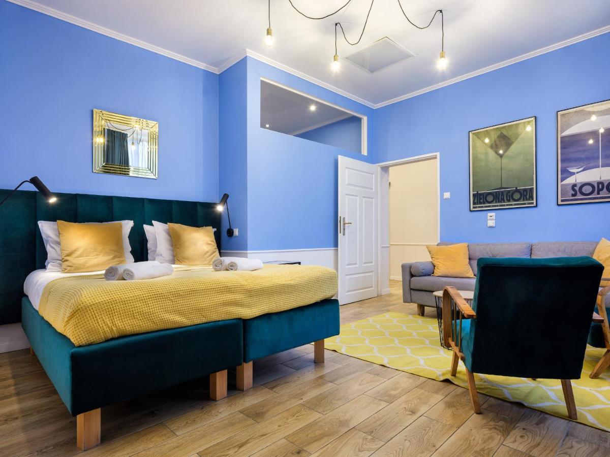 Tyzenhauz Apartments Economy คราคูฟ ภายนอก รูปภาพ