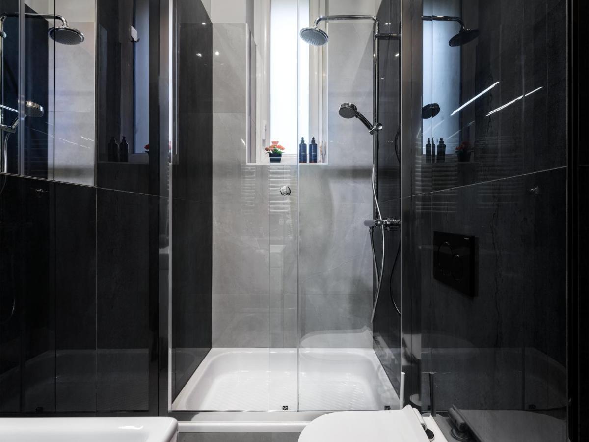 Tyzenhauz Apartments Economy คราคูฟ ภายนอก รูปภาพ
