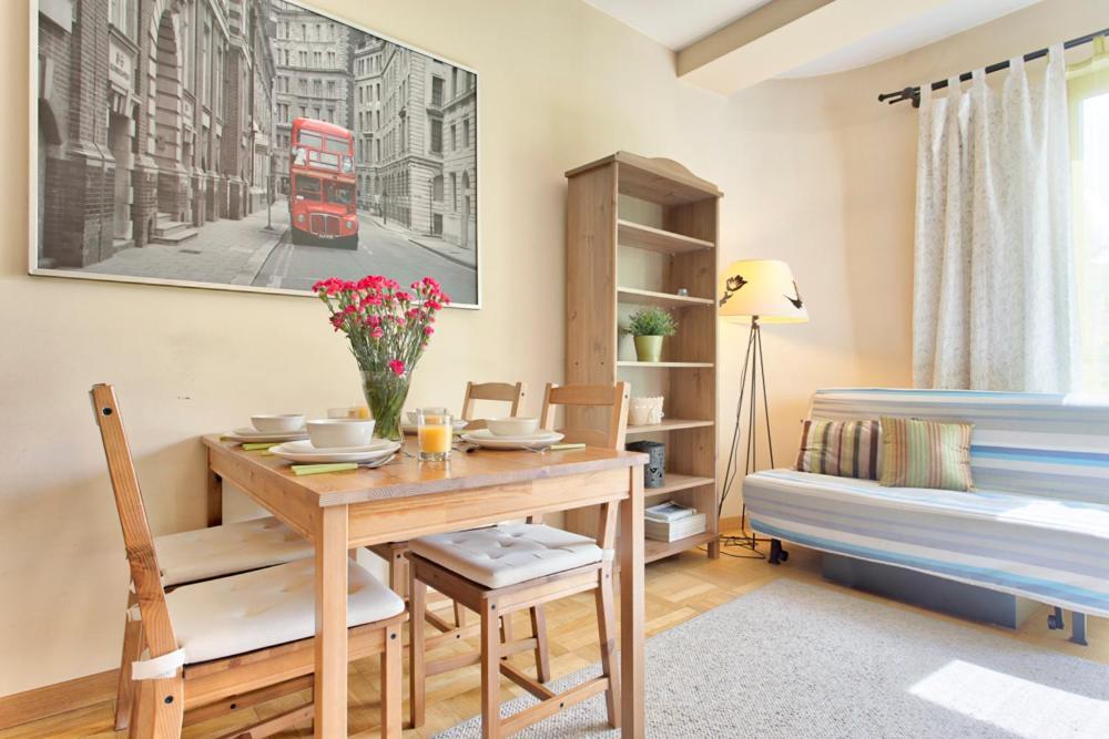 Tyzenhauz Apartments Economy คราคูฟ ภายนอก รูปภาพ