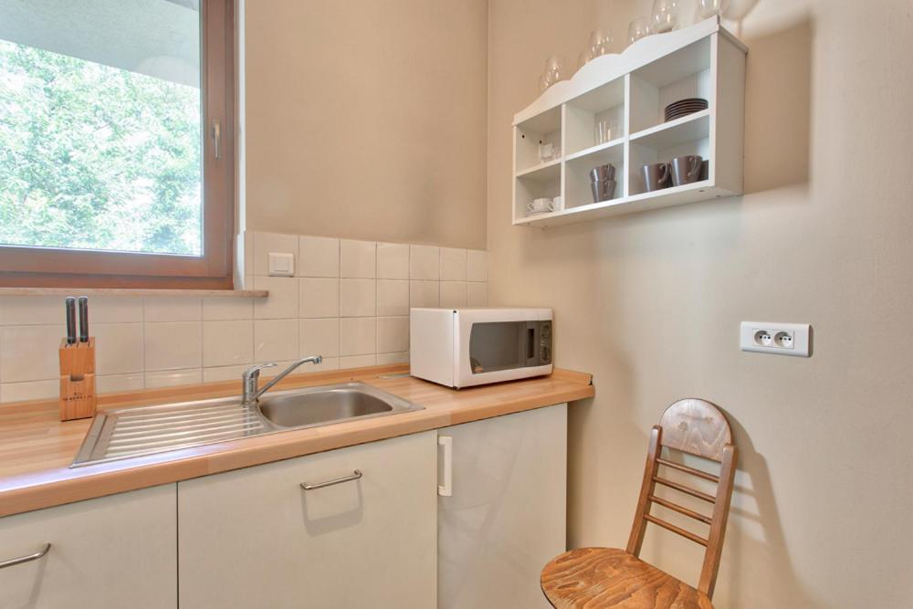 Tyzenhauz Apartments Economy คราคูฟ ภายนอก รูปภาพ