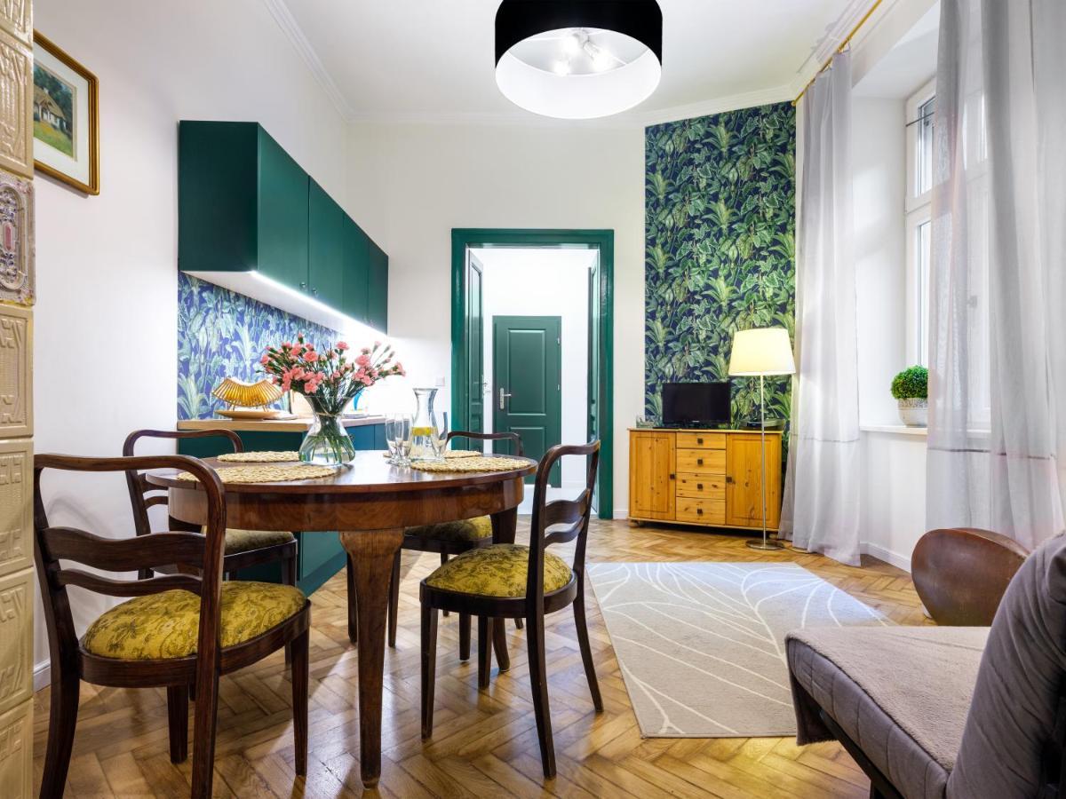 Tyzenhauz Apartments Economy คราคูฟ ภายนอก รูปภาพ