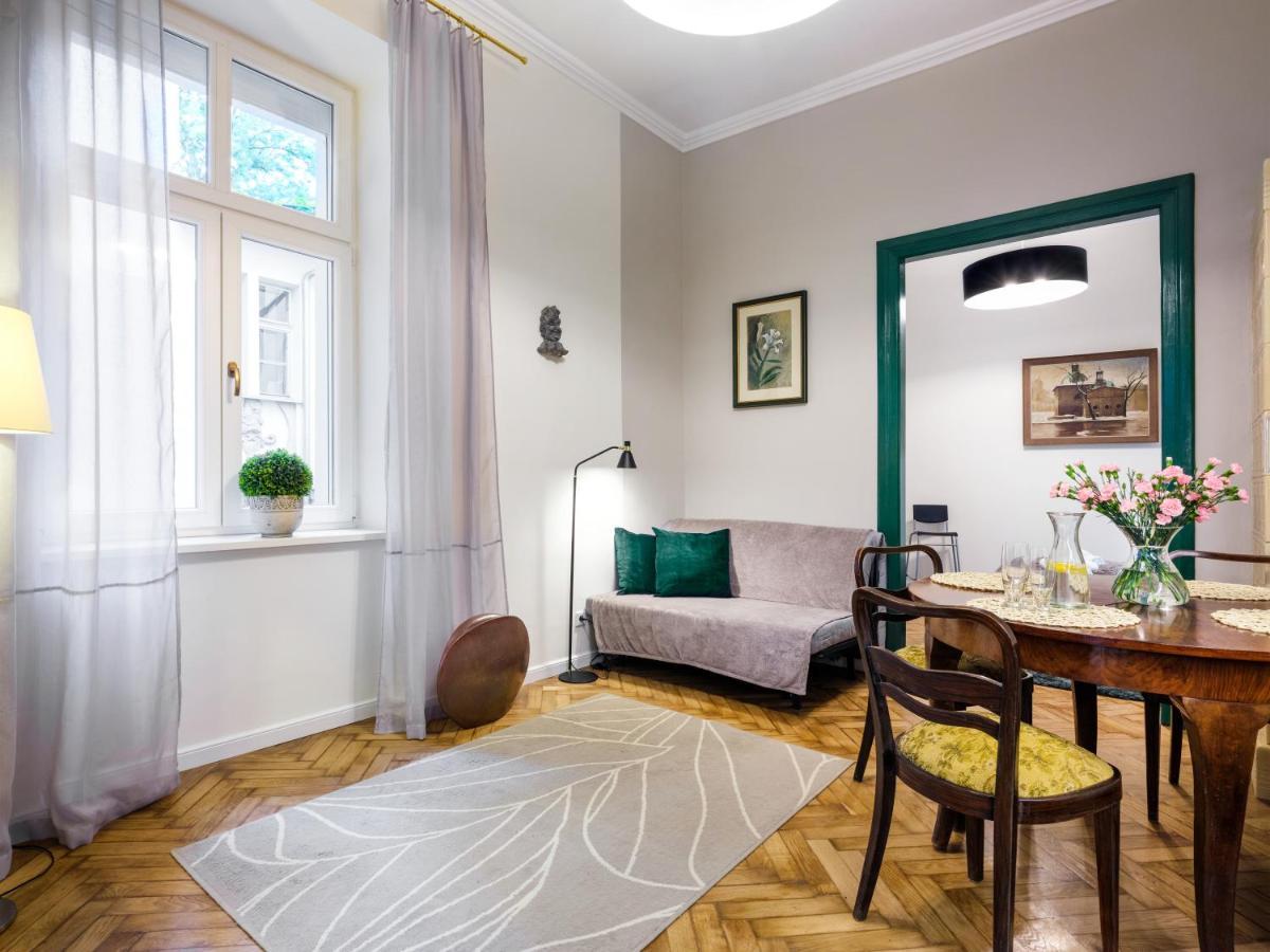 Tyzenhauz Apartments Economy คราคูฟ ภายนอก รูปภาพ